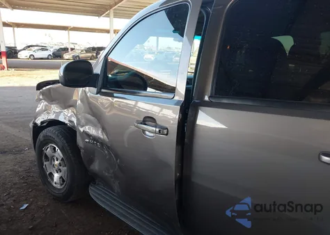 2012 Chevrolet Tahoe Lt z USA, uszkodzony, nr VIN 1GNSKBE00CR201119